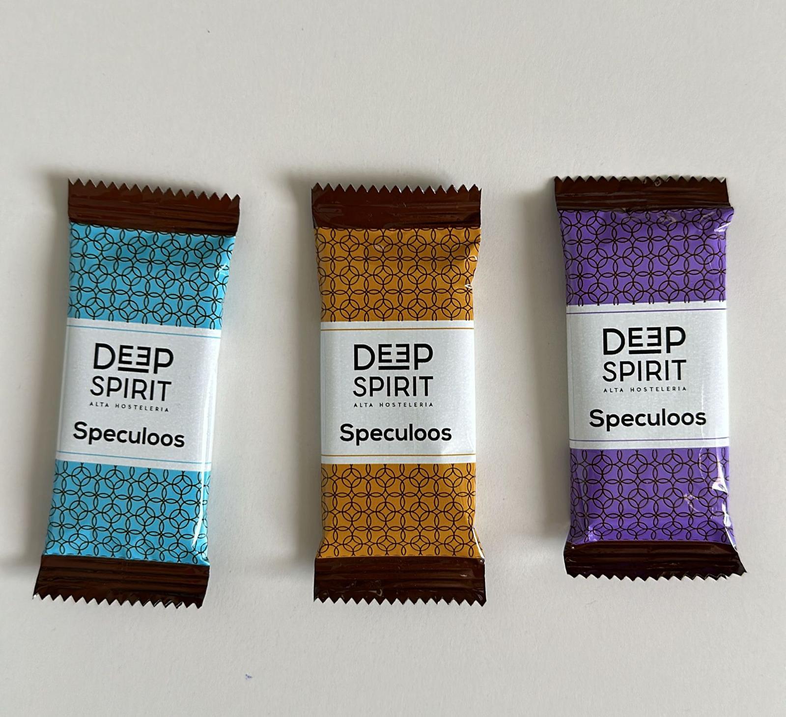 deep spirit galleta cortesia coffee details